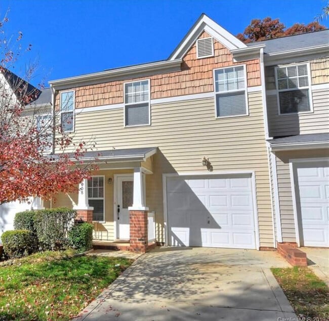 Building Photo - 5608 Santeelah Ct