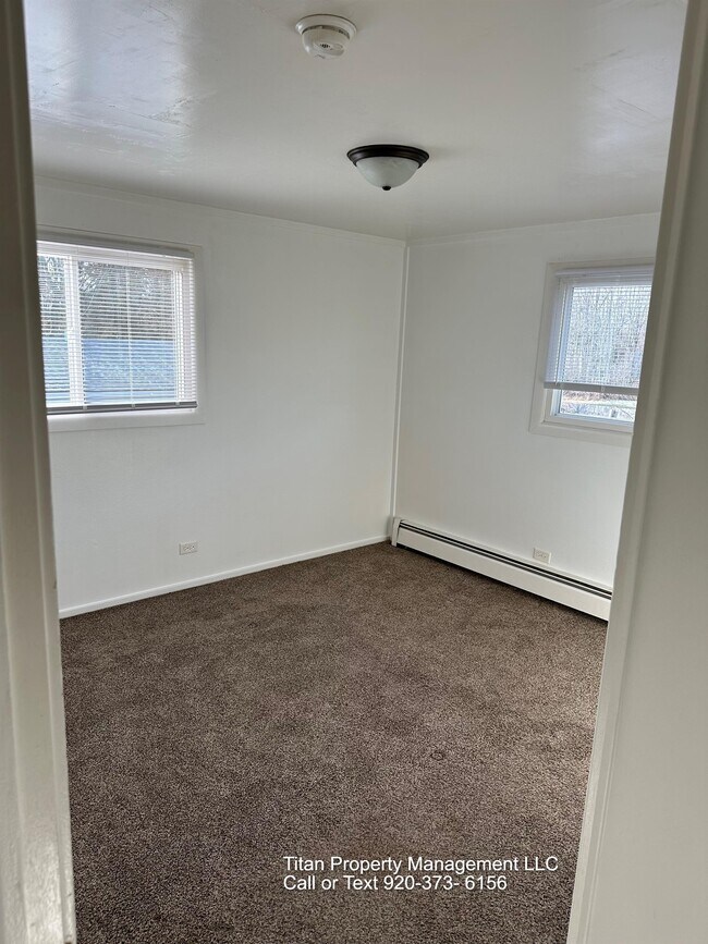 Foto del edificio - 259 Percy Ave