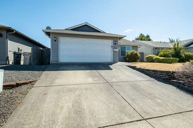 Foto del edificio - 3234 23rd Ave SE