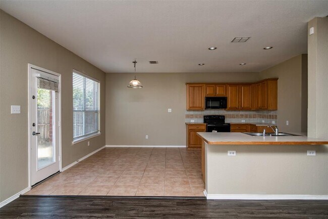 Building Photo - 5140 Meandering Creek Ct