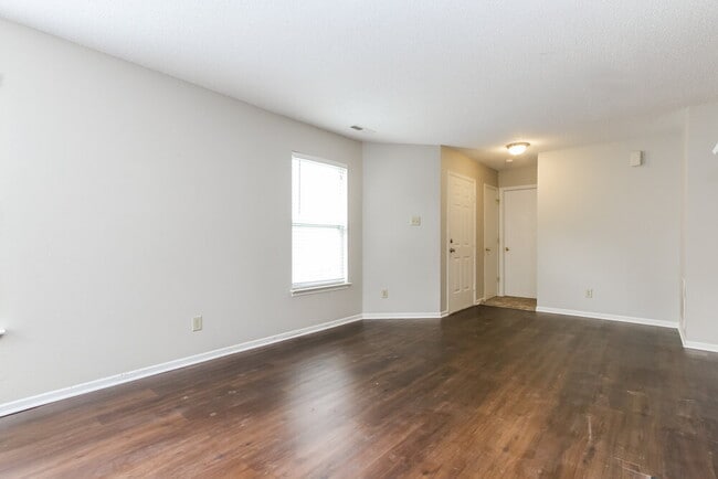 Building Photo - 3015 Redland Ln