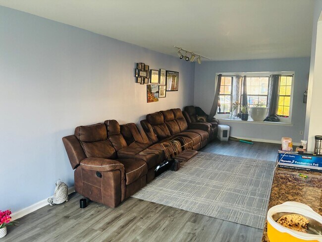 Sala de estar - 2902 Stonehedge Rd