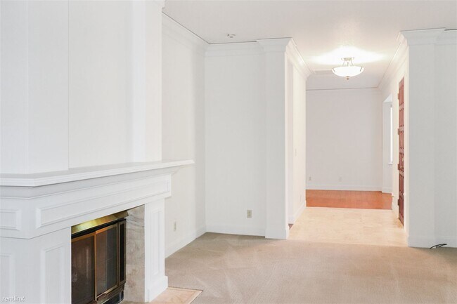 Building Photo - 3 br, 2.5 bath House - 20 Bay Way