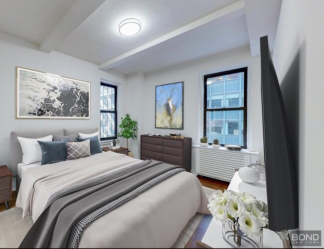 Building Photo - 140 E 46th St