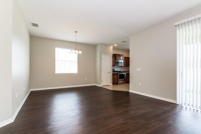 Building Photo - 955 Krenson Woods Rd