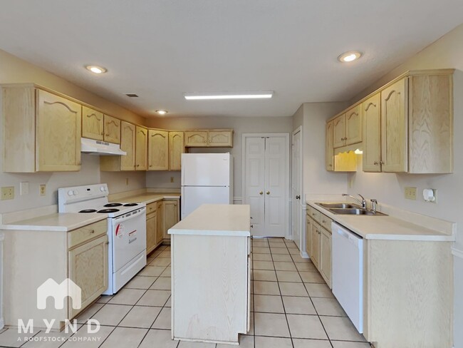 Building Photo - 7709 Shadow Fork Ln