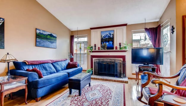 Photo - 258 Greenway Cir W House