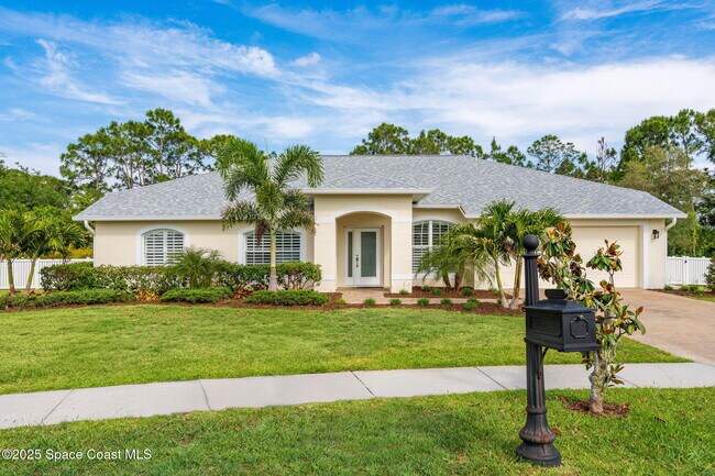 Building Photo - 2051 Thornwood Dr SE