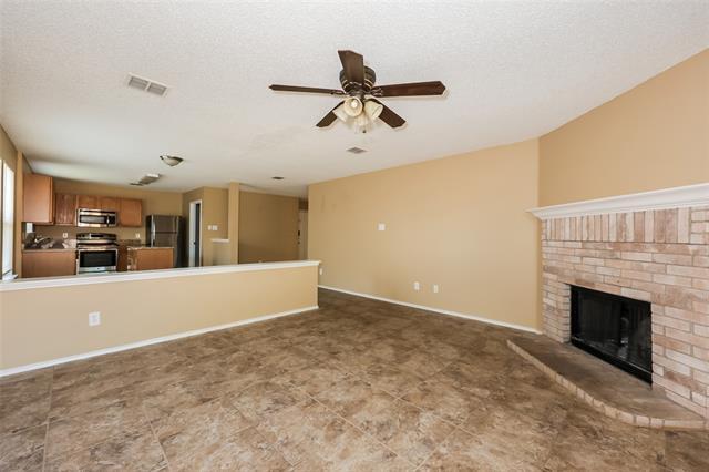 Foto del edificio - 9136 Whistlewood Dr