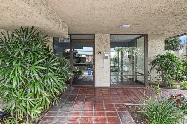 Building Photo - 225 Hermosa Ave