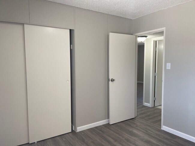 Foto del edificio - Charming 3-Bedroom Home Near UNLV & the Strip