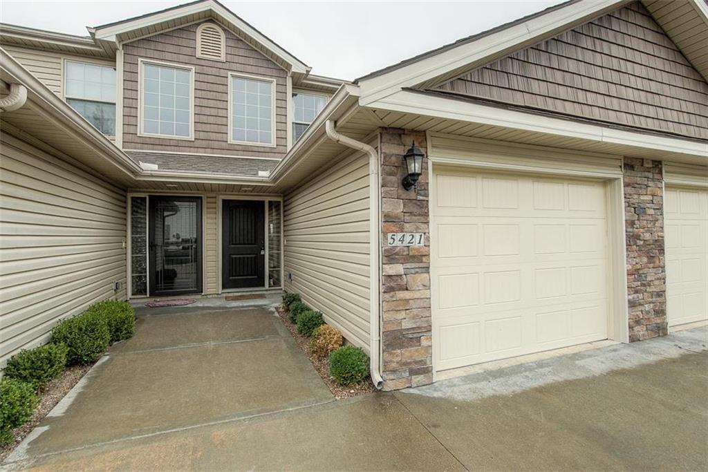 5421 N Hickory St, Kansas City, MO 64118 Townhome Rentals in Kansas City MO