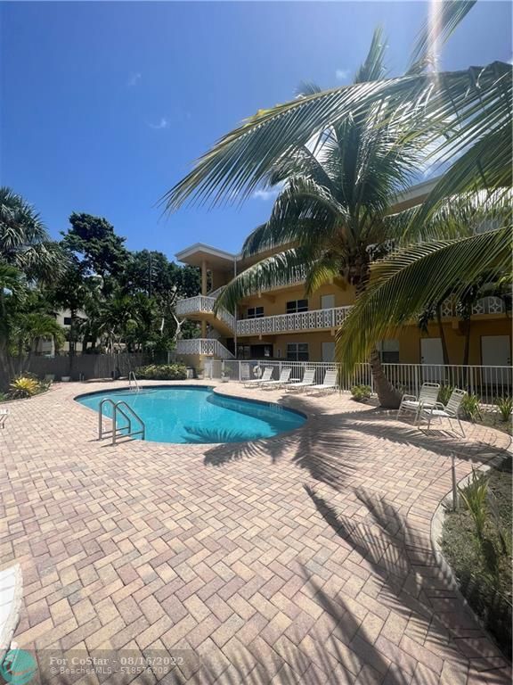 Foto del edificio - 815 Middle River Dr