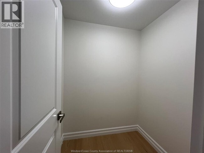 Building Photo - 348 Campbell Ave