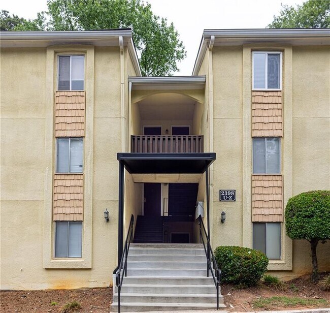 Building Photo - 2398 Lawrenceville Hwy
