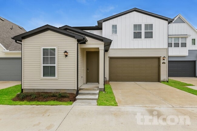 Building Photo - 4920 San Fabiano Ct