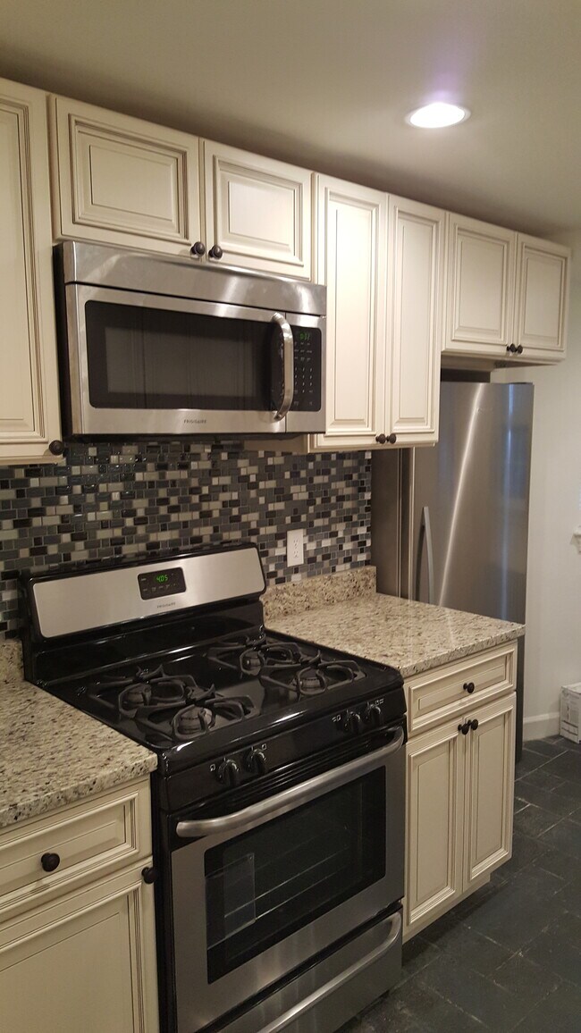 Foto del edificio - 3340 Prospect St NW