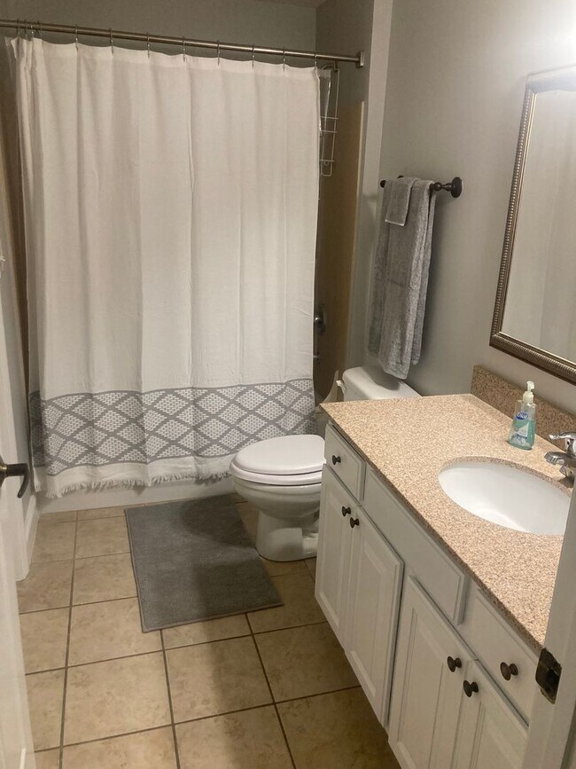 Foto del edificio - Tallahassee Center 713