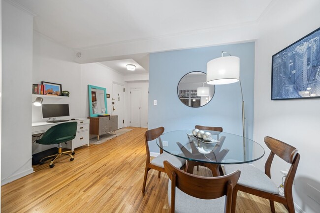 Building Photo - Charming 1BR Condo in Upper West Side