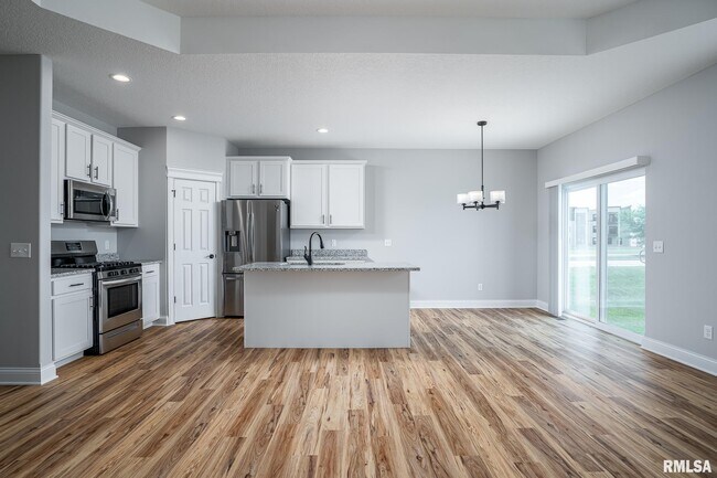 Building Photo - 5302 Addyson Dr