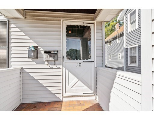 Building Photo - 10 Edgecliff Rd