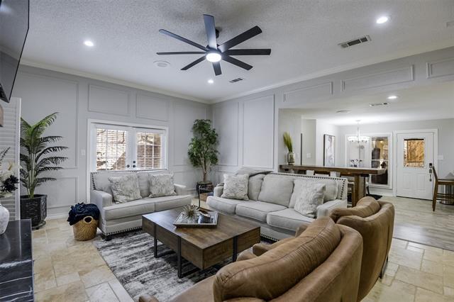 Foto del edificio - 3719 Danbury Dr