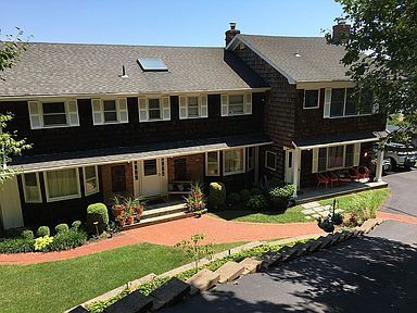 Building Photo - 45 Idle Day Dr