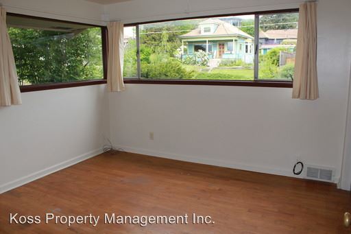 Foto del edificio - 3227 13th Ave W