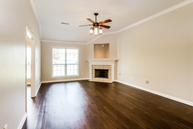 Building Photo - 6906 Greyhawk Cove N