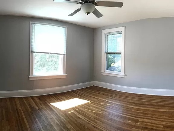 Building Photo - 346 Olentangy St
