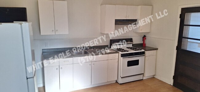 Foto del edificio - 1722 Brick Ave