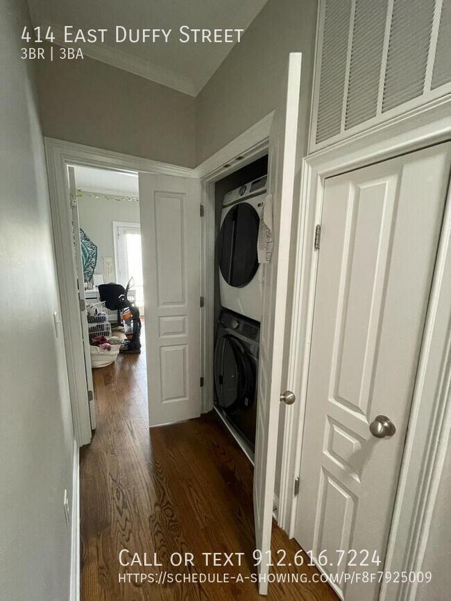 Foto del edificio - 414 E Duffy St