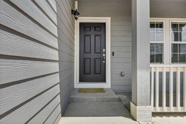 Building Photo - 7585 Alpine Daisy Dr