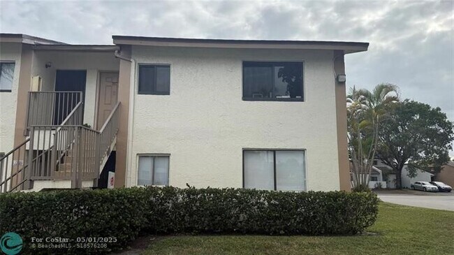 Foto del edificio - 110 NW 60th Ave