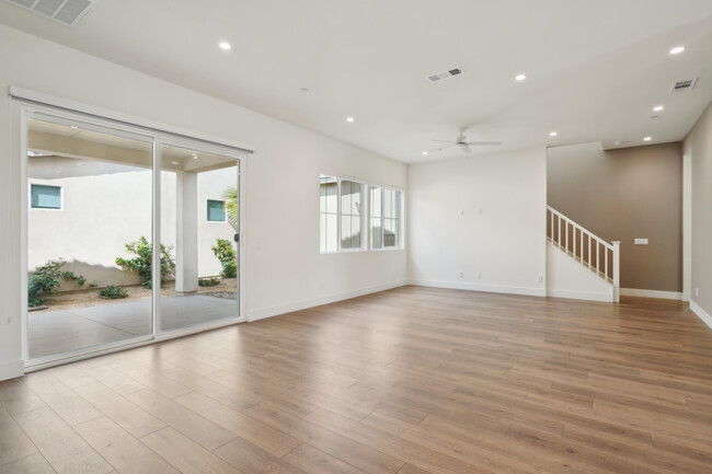 Foto del edificio - 79154 Acacia Wy