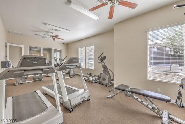 Foto del edificio - 4516 Townwall St