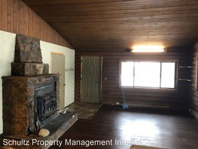 Building Photo - 2 br, 1 bath House - 9001 Boelter Lake Drive