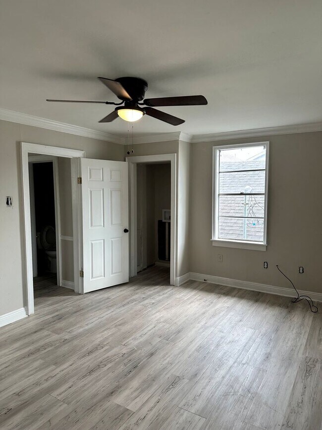 Foto del edificio - 4118 Iberville St