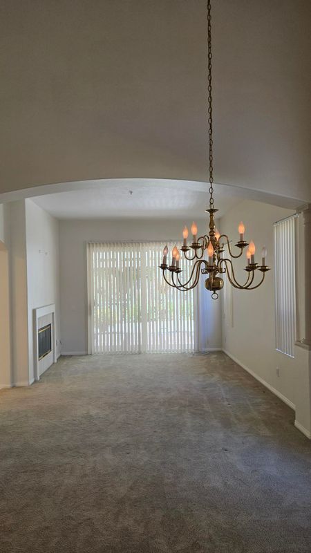 Foto del edificio - 1520 Upland Hills Dr S