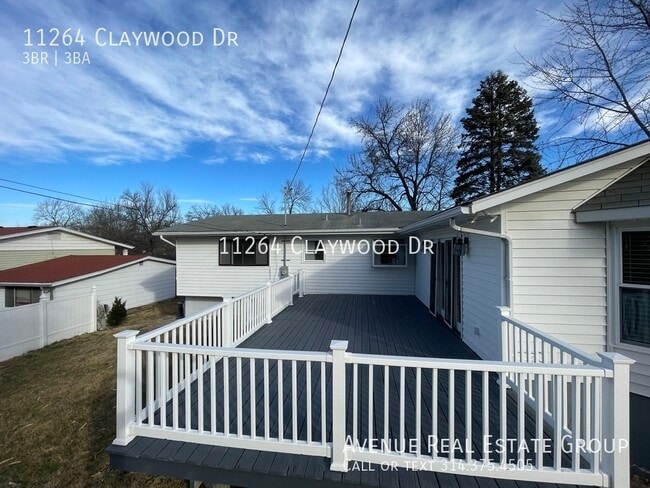 Building Photo - Just Listed! - 11264 Claywood Dr