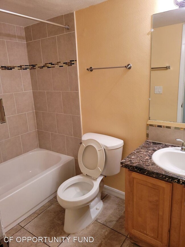 Building Photo - 3 br, 2 bath House - 612 Fenton, 101