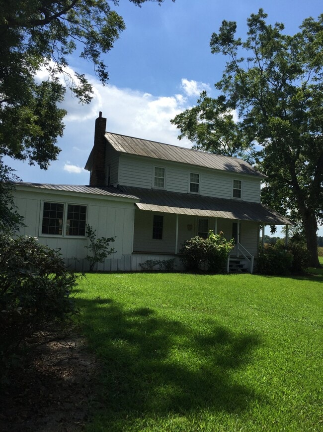 Building Photo - 1040 Evan Perry Rd