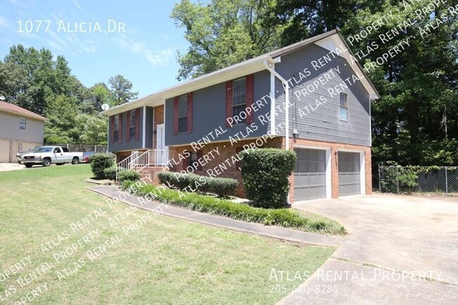 Building Photo - 1077 Alicia Dr