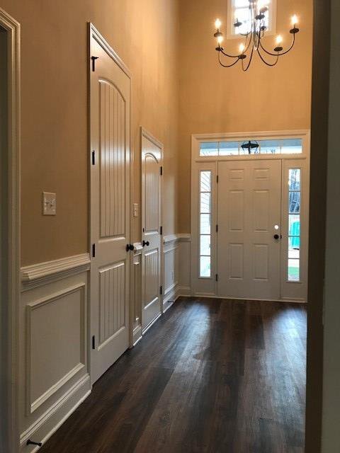 Building Photo - 209 Milford Pines Dr