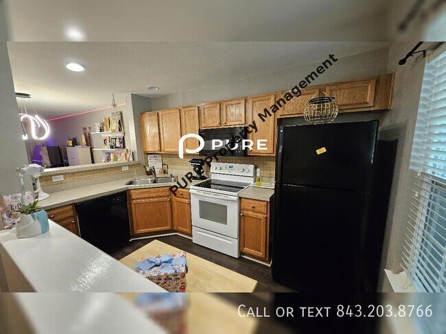 Foto del edificio - 1003 Pine Bluff Dr