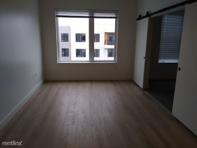 Foto del edificio - 550 Ocean Ave