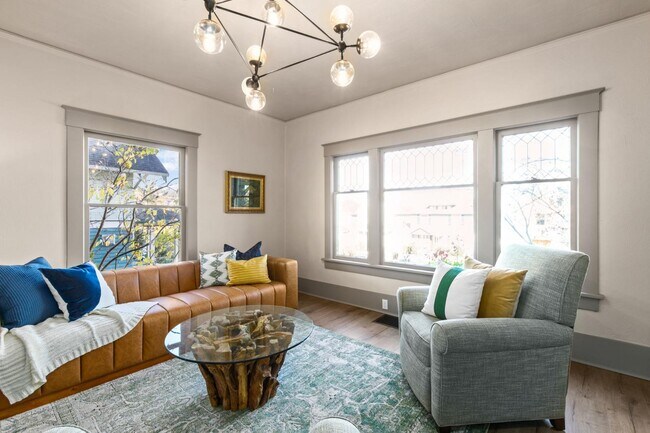 Foto del edificio - 2112 N 26th St