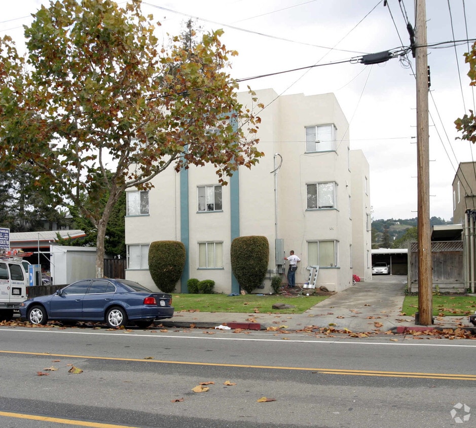 Building Photo - 520 Bancroft Ave