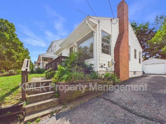 Building Photo - 1274 Collinwood Ave