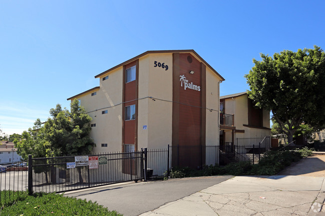 Front View - Car Access Gate - The Palms